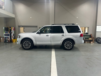 Used 2016 Lincoln Navigator Select