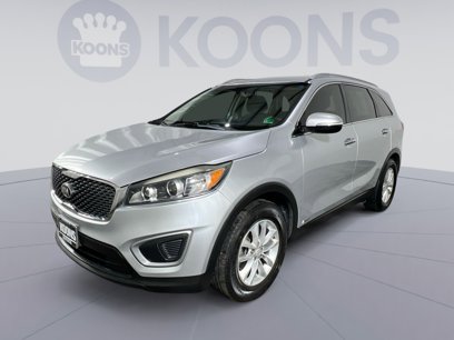 Used 2016 Kia Sorento LX w/ LX Convenience Package