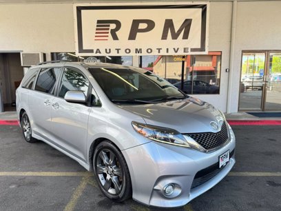 Used 2015 Toyota Sienna SE