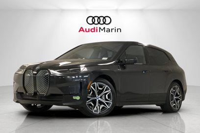 Used 2023 BMW iX xDrive50 w/ Ultimate Package 2