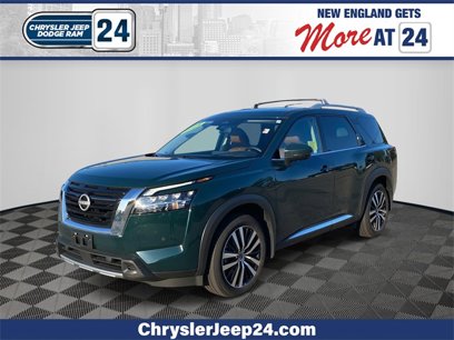 Used 2024 Nissan Pathfinder Platinum