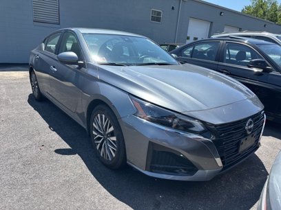 Used 2023 Nissan Altima 2.5 SV w/ SV Premium Package