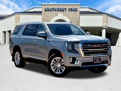 Used 2024 GMC Yukon SLT w/ SLT Luxury Package