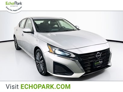 Used 2023 Nissan Altima 2.5 SV