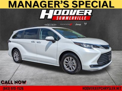 Used 2023 Toyota Sienna XLE