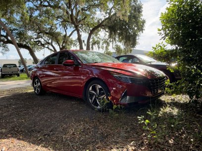 Used 2022 Hyundai Elantra Limited