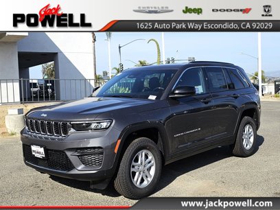 New 2025 Jeep Grand Cherokee Laredo w/ Luxury Tech Group I