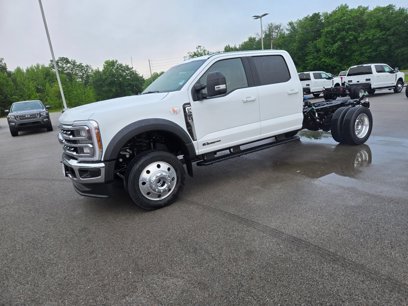 New 2025 Ford F550 4x4 Crew Cab Super Duty