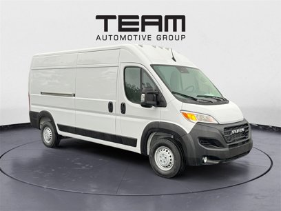 New 2025 RAM ProMaster 2500 w/ Convenience Group