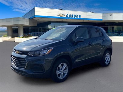 Used 2022 Chevrolet Trax LS w/ Tint and Cruise Package