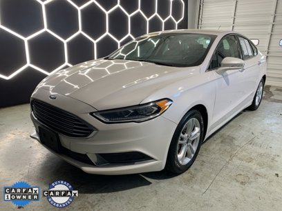 Used 2018 Ford Fusion SE w/ Fusion SE Technology Package