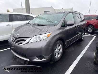 Used 2015 Toyota Sienna LE