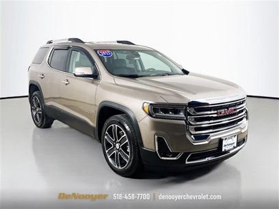 Used 2023 GMC Acadia SLT w/ Preferred Package