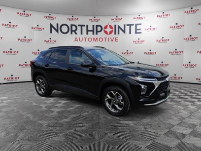 New 2025 Chevrolet Trax LT w/ Driver Confidence Package