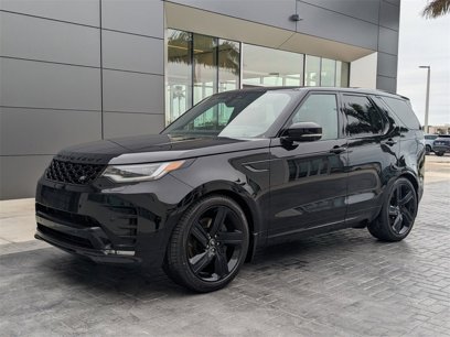 New 2025 Land Rover Discovery Dynamic SE