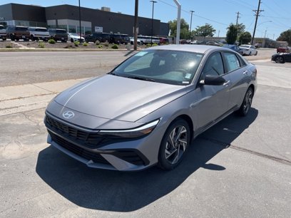 New 2025 Hyundai Elantra Sport