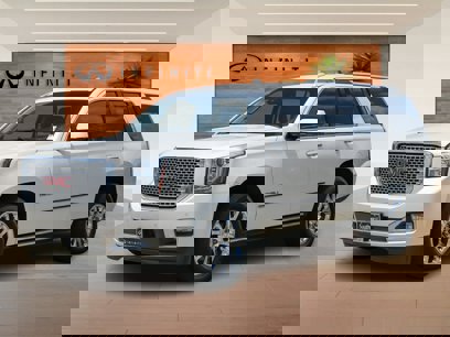 Used 2015 GMC Yukon Denali w/ Premium Package