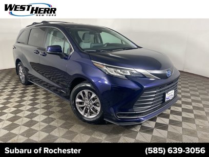 Used 2021 Toyota Sienna LE