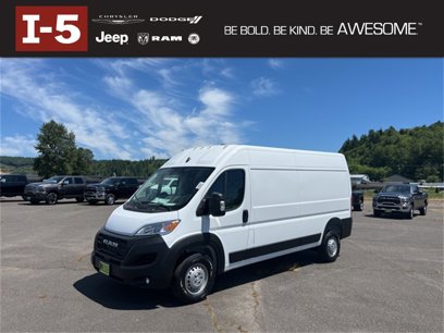 New 2025 RAM ProMaster 3500 w/ Convenience Group