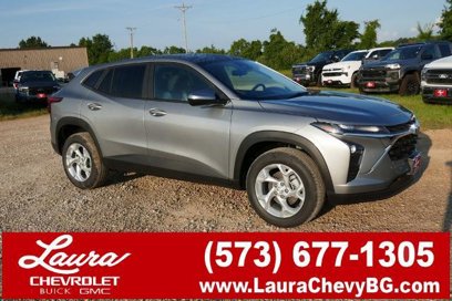 New 2025 Chevrolet Trax LS