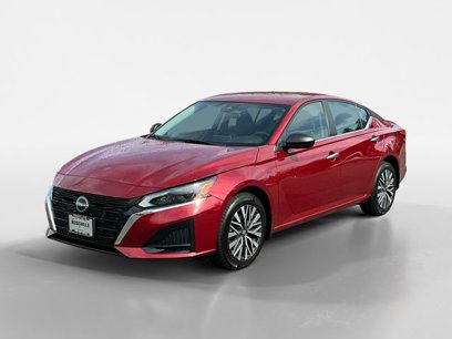 Used 2024 Nissan Altima 2.5 SV
