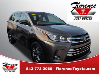 Used 2017 Toyota Highlander Limited Platinum