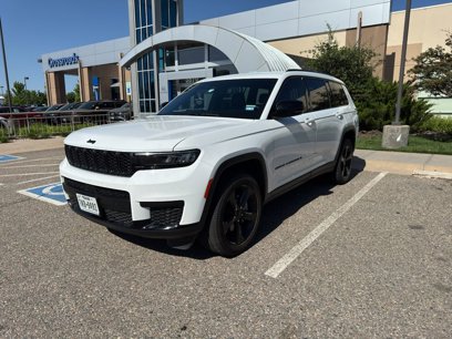 Used 2023 Jeep Grand Cherokee L Laredo