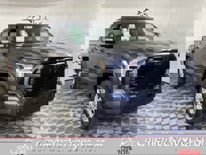 New 2025 Toyota Tundra SR5
