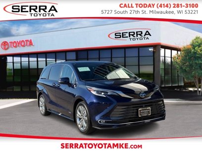 Used 2021 Toyota Sienna Platinum