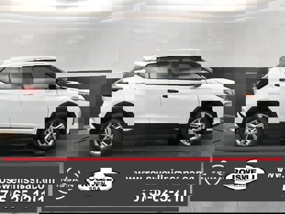 New 2025 Nissan Kicks Play S