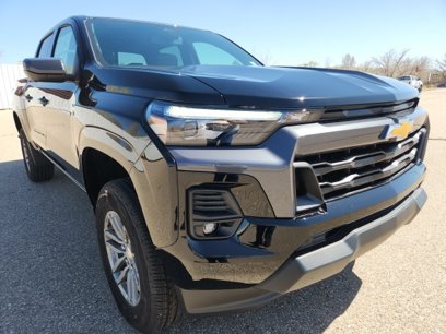 New 2025 Chevrolet Colorado LT w/ LT Convenience Package