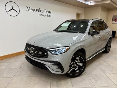 New 2025 Mercedes-Benz GLC 300
