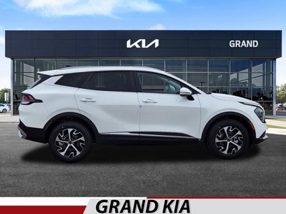 New 2025 Kia Sportage EX