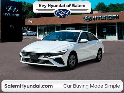 New 2025 Hyundai Elantra Blue