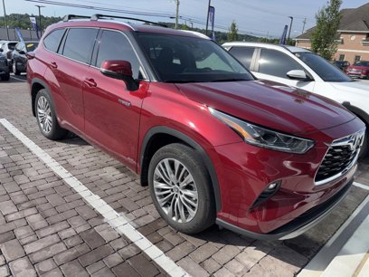 Used 2021 Toyota Highlander Platinum