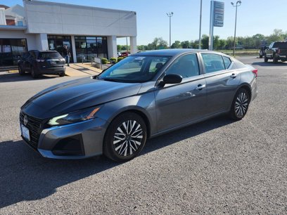 Used 2024 Nissan Altima 2.5 SV