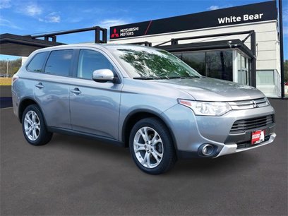 Used 2015 Mitsubishi Outlander SE