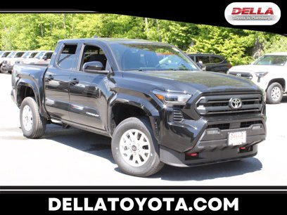New 2025 Toyota Tacoma SR5