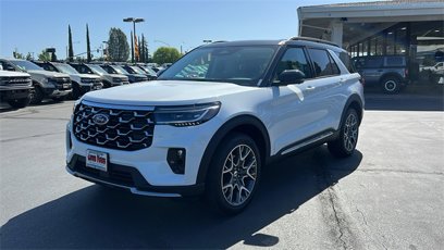 New 2025 Ford Explorer Platinum w/ Ultimate Package