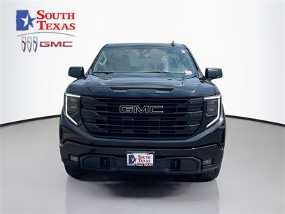 Used 2025 GMC Sierra 1500 Elevation w/ LPO, Elevation Black Package