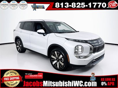 New 2025 Mitsubishi Outlander SE