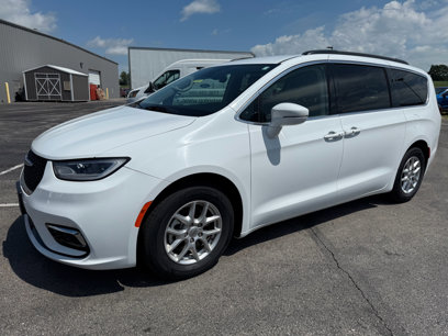 Used 2022 Chrysler Pacifica Touring-L