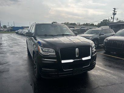 Used 2023 Lincoln Navigator L Reserve w/ Monochromatic Package
