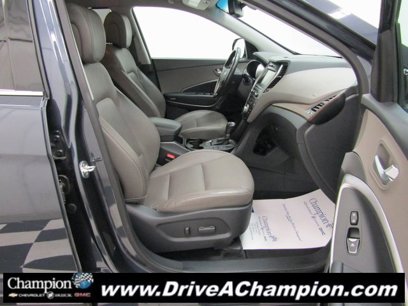 Used 2019 Hyundai Santa Fe XL SE w/ SE Premium Package 02