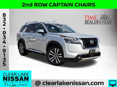 Certified 2022 Nissan Pathfinder Platinum w/ Cargo Package
