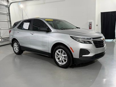 Used 2022 Chevrolet Equinox LS w/ LS Convenience Package
