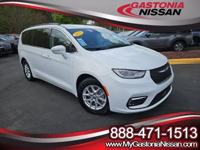 Used 2022 Chrysler Pacifica Touring-L