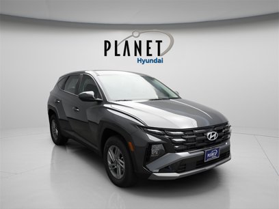 New 2025 Hyundai Tucson SE
