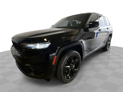 Used 2022 Jeep Grand Cherokee Altitude