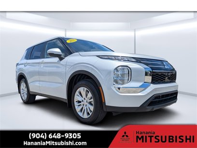New 2025 Mitsubishi Outlander ES
